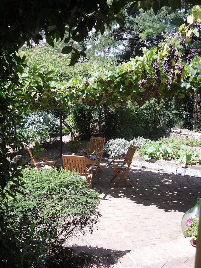 Casa Fontana Tuscany B&B Barga Esterno foto